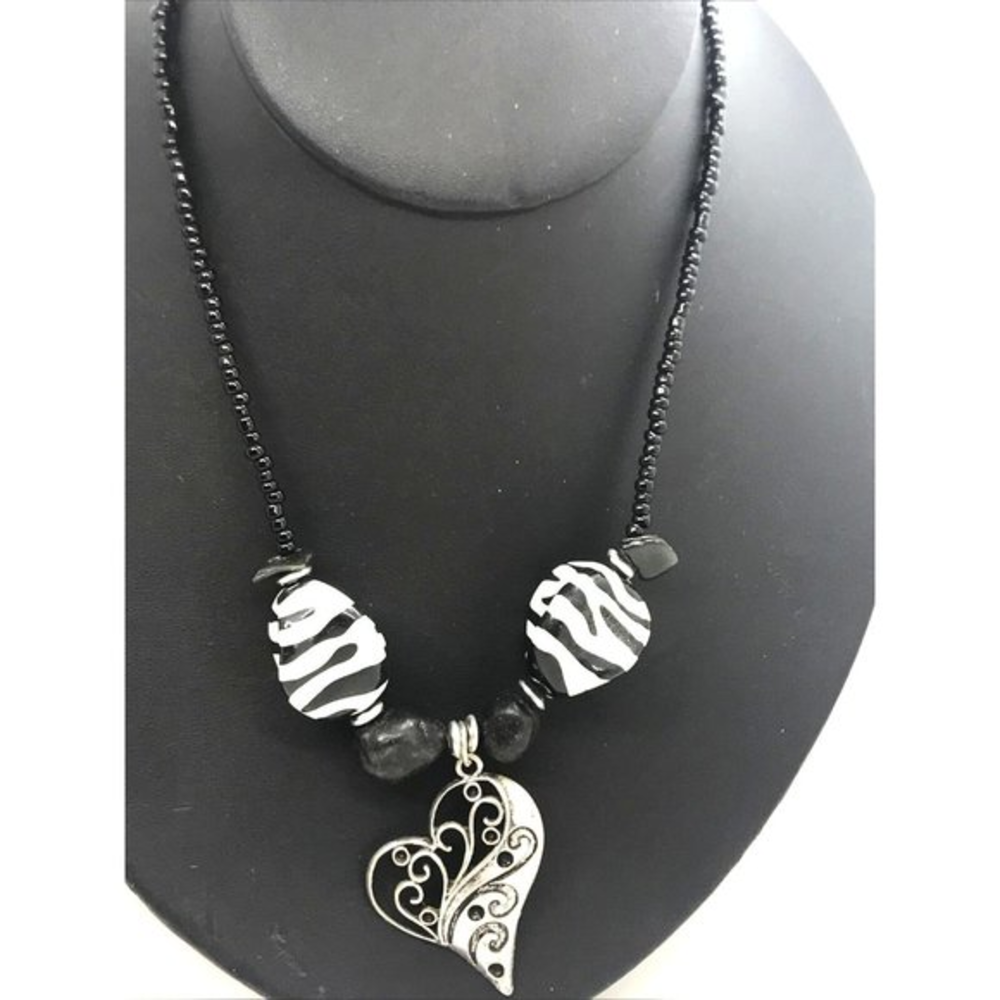 Black White Zebra Stripe Heart Pendant Fashion Necklace 18" animal Print pendant